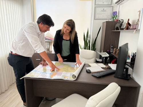 Equipo de Maná Bienes Raíces 1