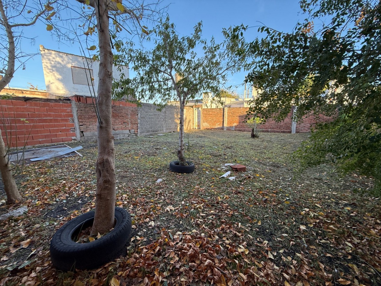 Casa en venta o permuta Buenos Aires 1364 