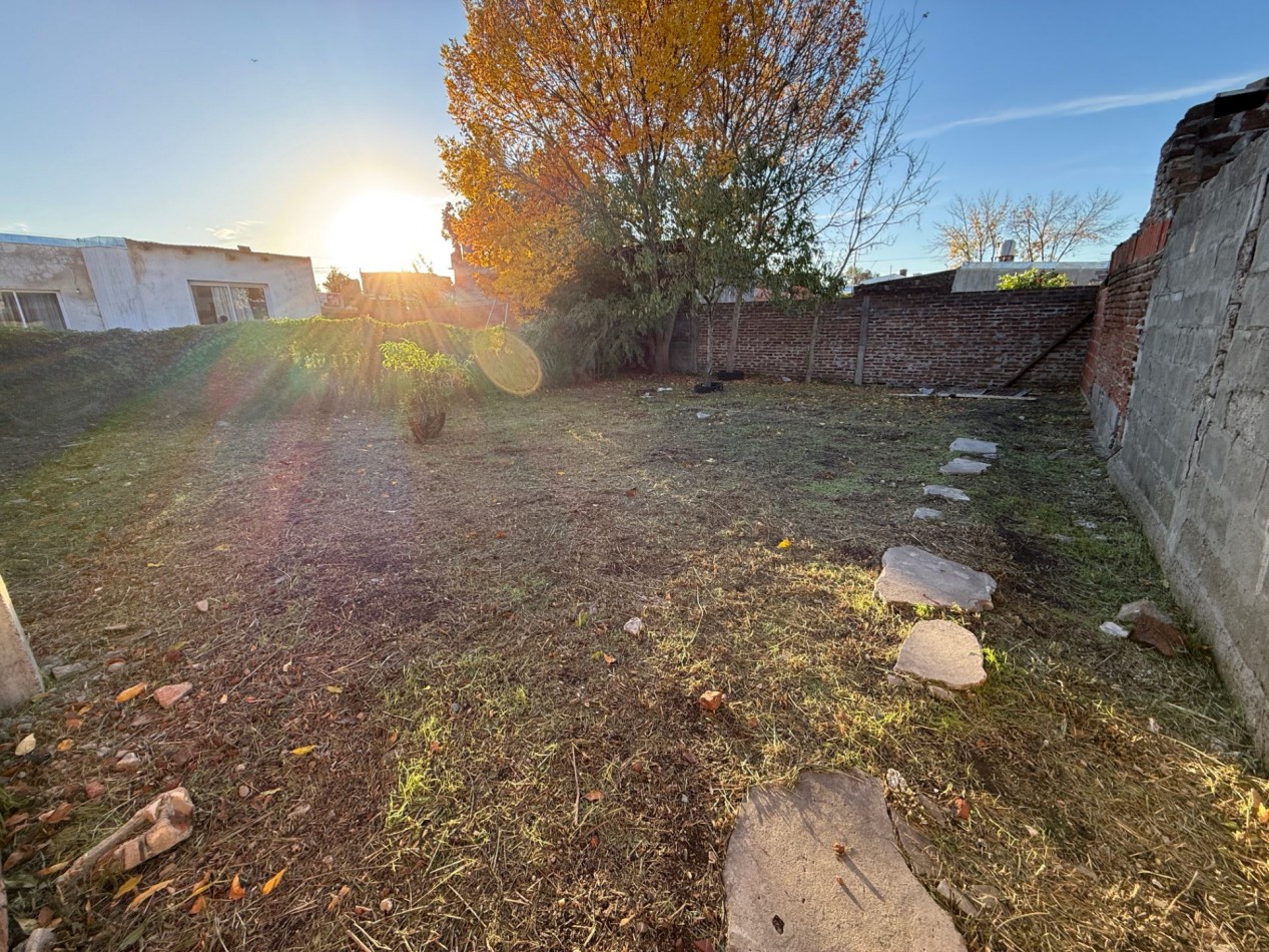 Casa en venta o permuta Buenos Aires 1364 