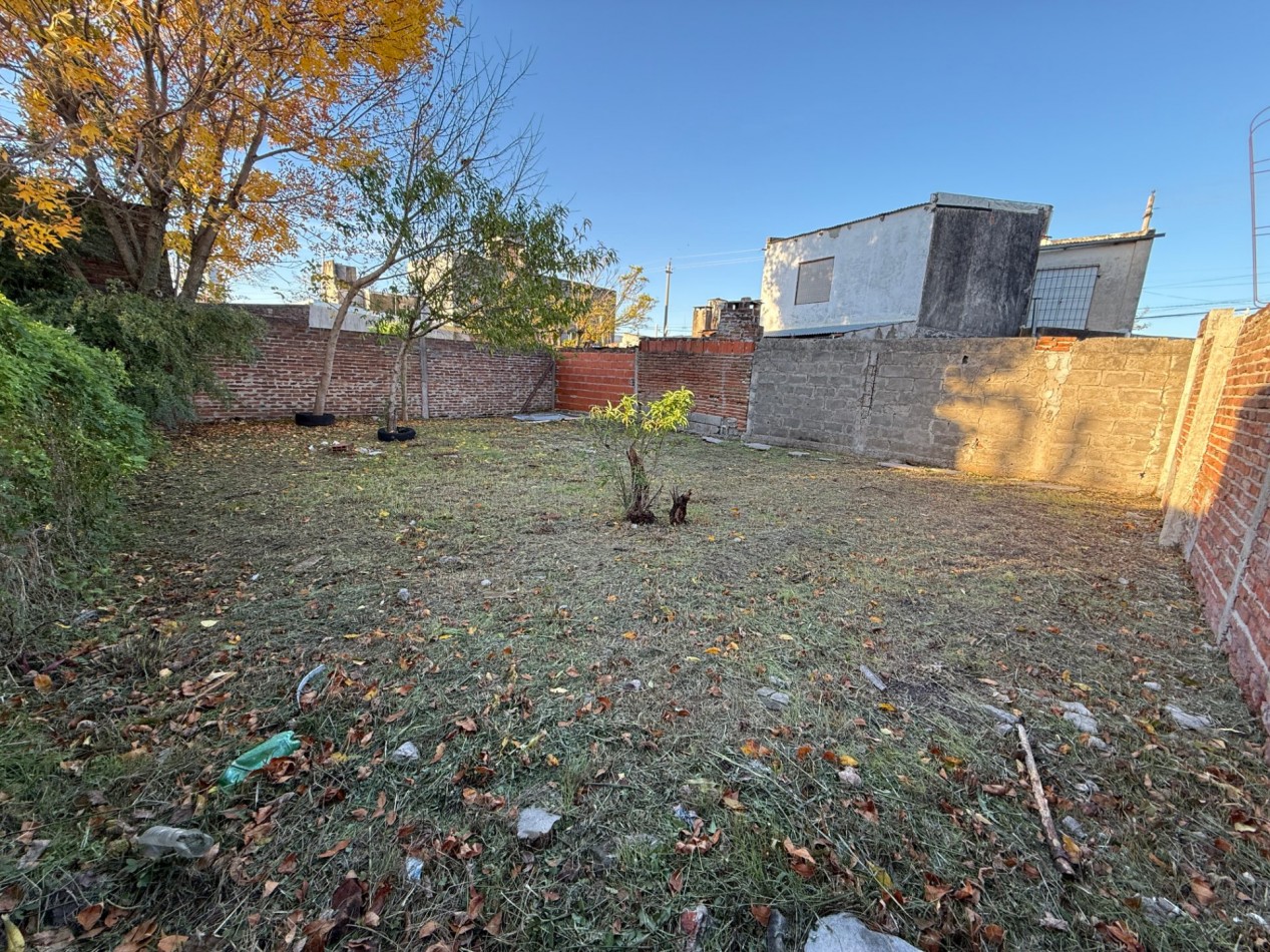 Casa en venta o permuta Buenos Aires 1364 