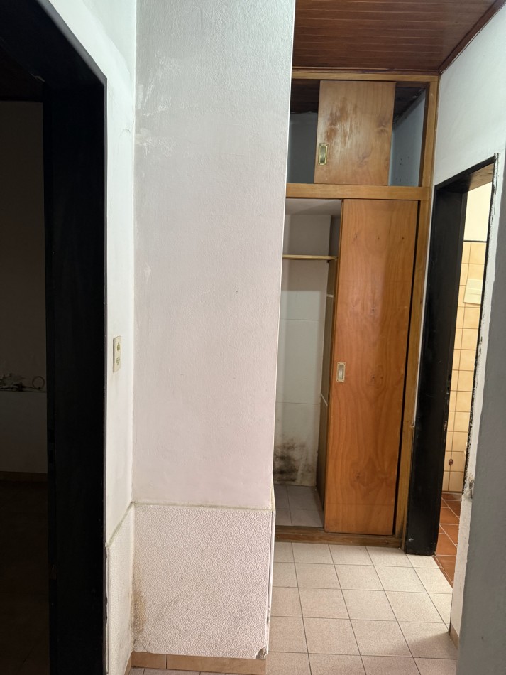 Casa en venta o permuta Buenos Aires 1364 