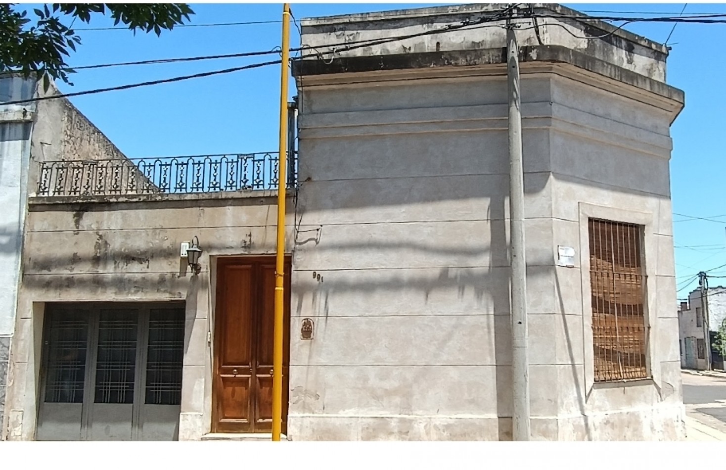 Casa en Venta Doello Jurado 991 y Chacabuco