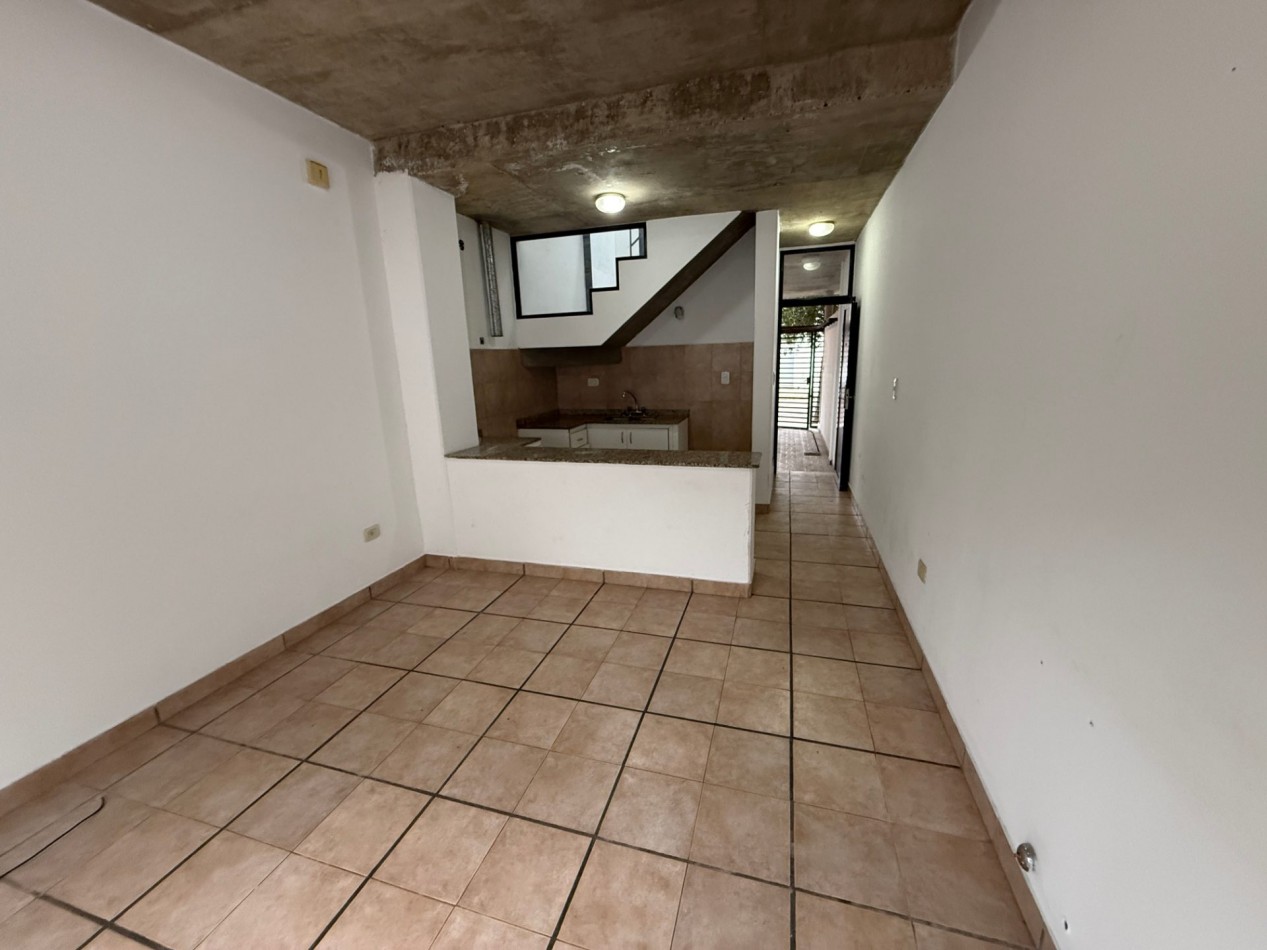Departamento en alquiler Ituzaingo 1176