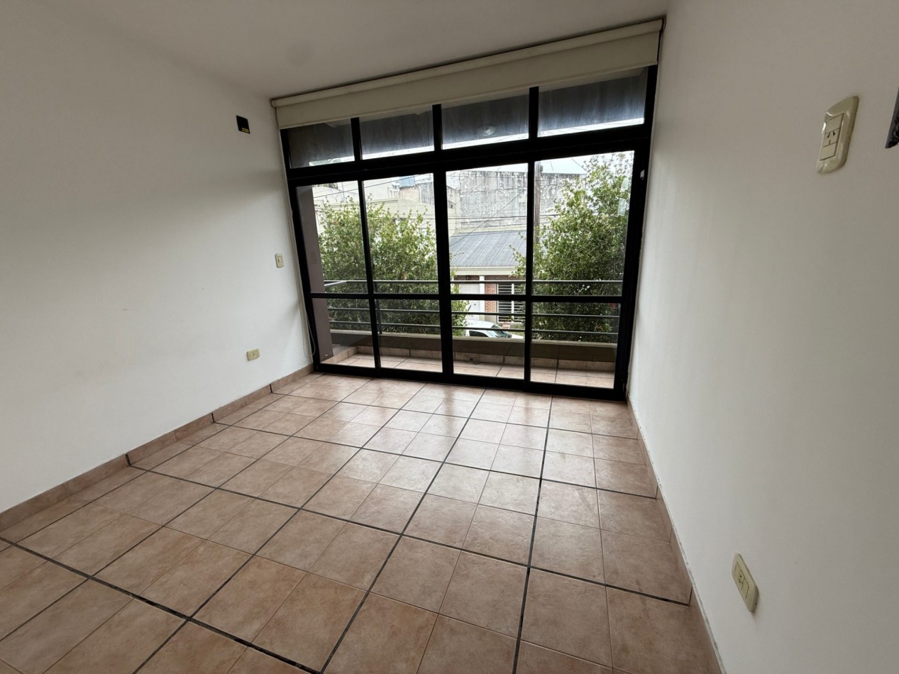 Departamento en alquiler Ituzaingo 1176