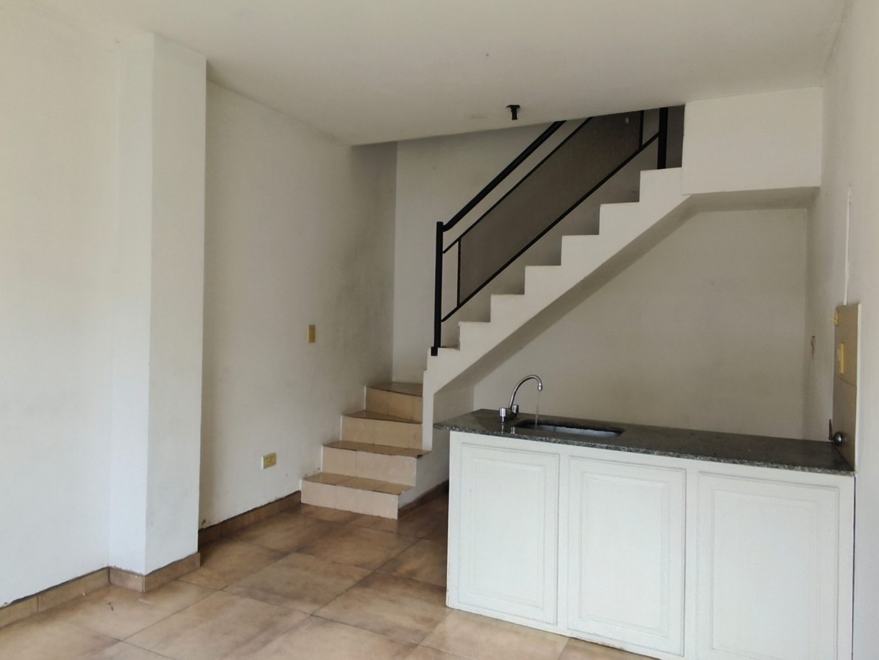 Departamento en alquiler Colombo 1293