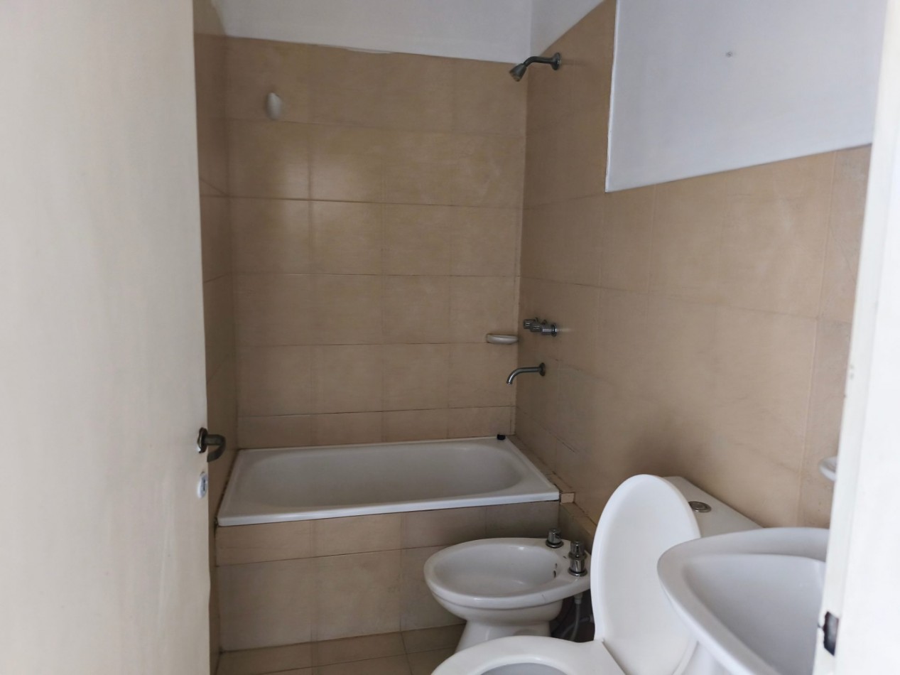 Departamento en alquiler Colombo 1293