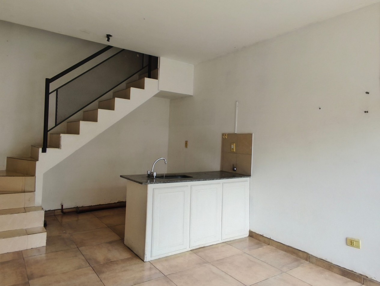 Departamento en alquiler Colombo 1293