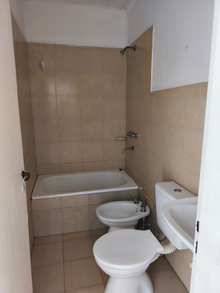 Departamento en alquiler Colombo 1293