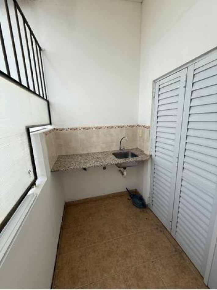 Departamento en alquiler Irigoyen 380