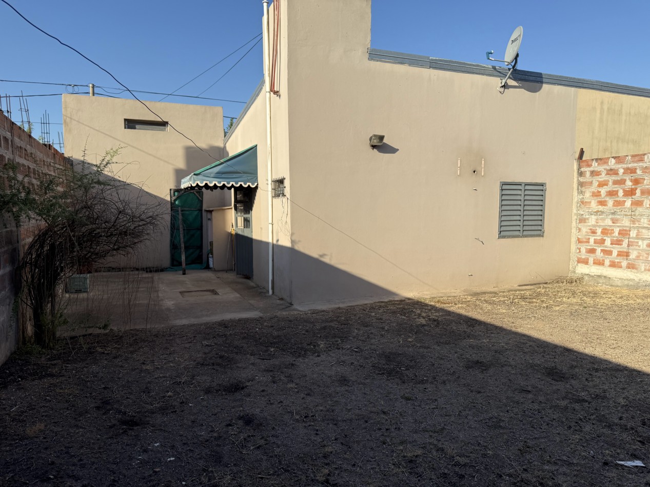 Casa en venta Francisco Solano Lopez 1859