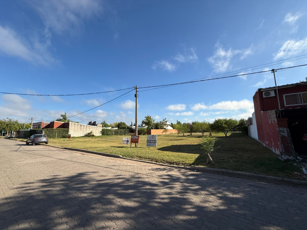 Terreno en venta Francisco Ramirez casi Primera Junta