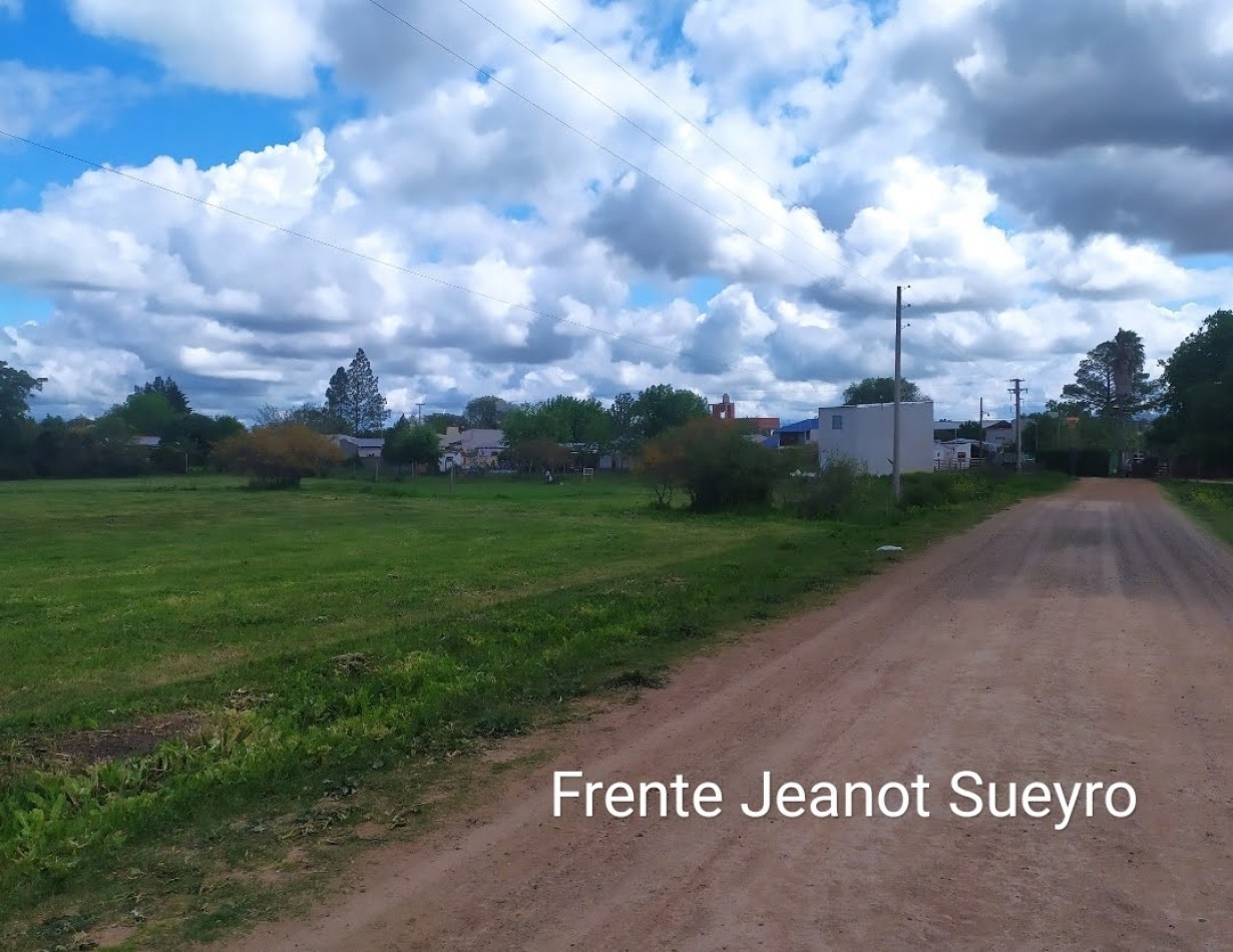 Terreno en venta Garcia, Crespo y Jeannot Sueyro
