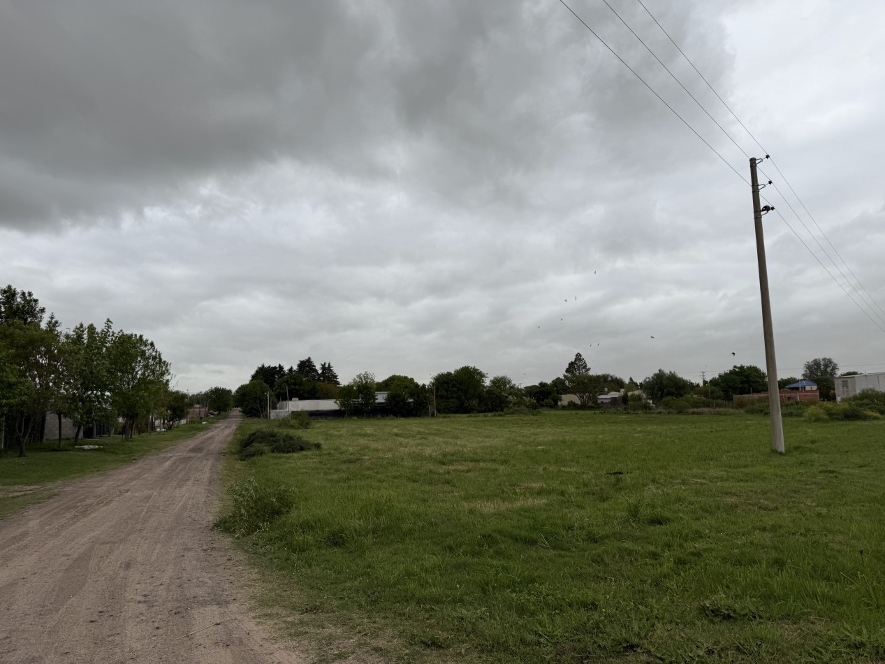 Terreno en venta Garcia, Crespo y Jeannot Sueyro