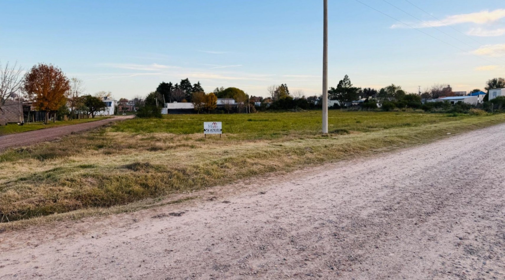 Terreno en venta Garcia, Crespo y Jeannot Sueyro