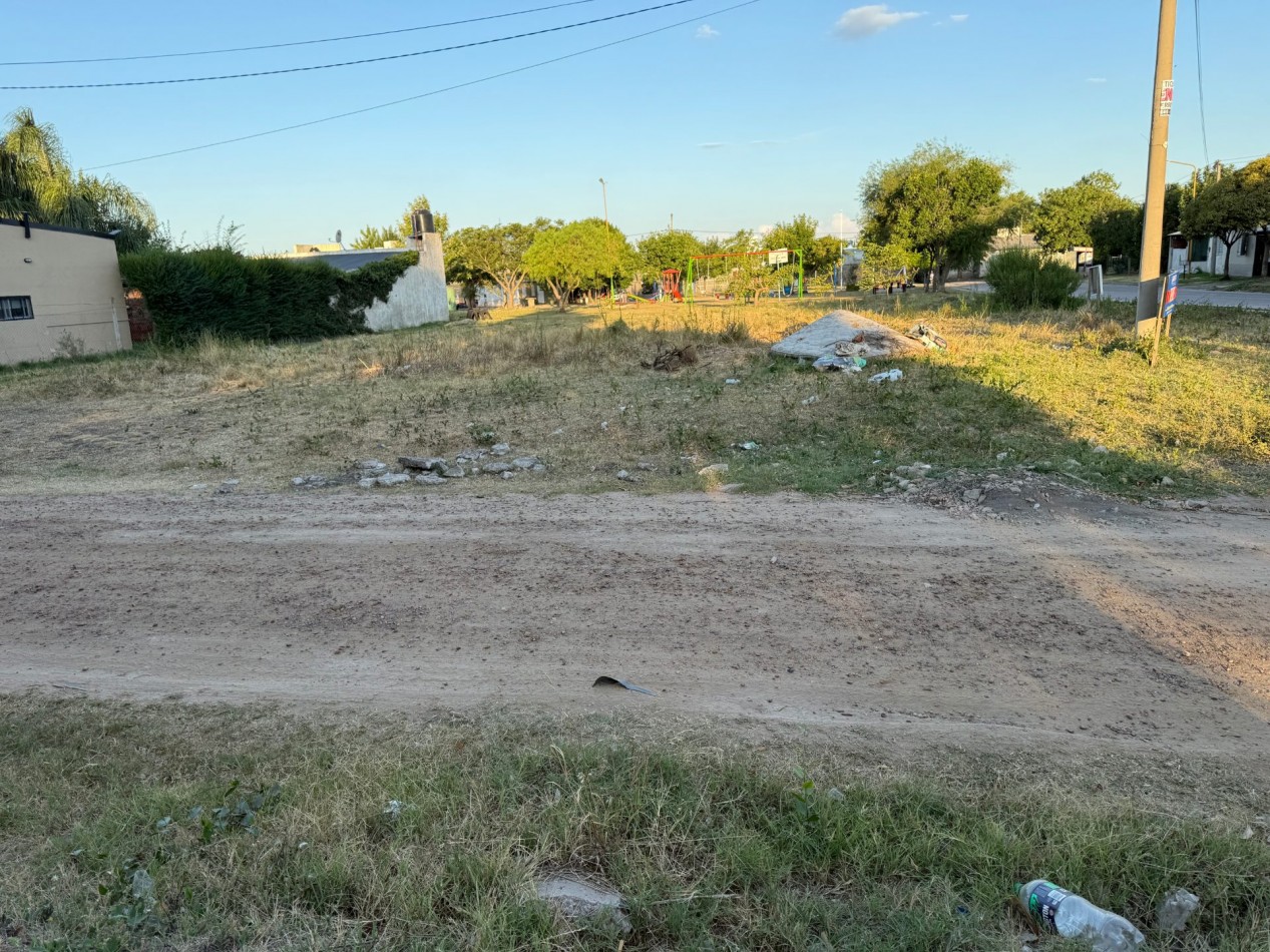 Terreno en venta Alicia Moreau de Justo y J.J. Franco