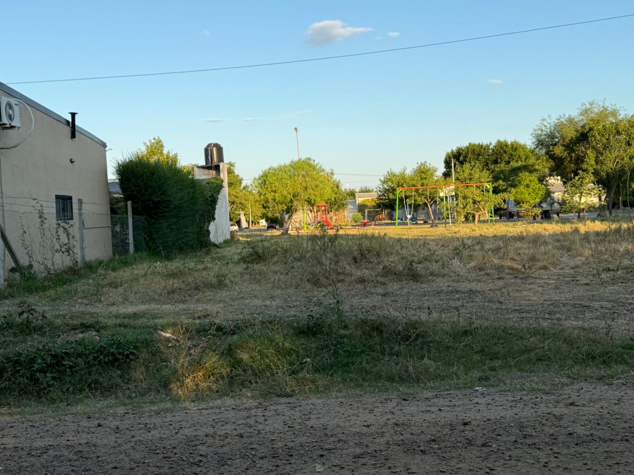 Terreno en venta Alicia Moreau de Justo y J.J. Franco