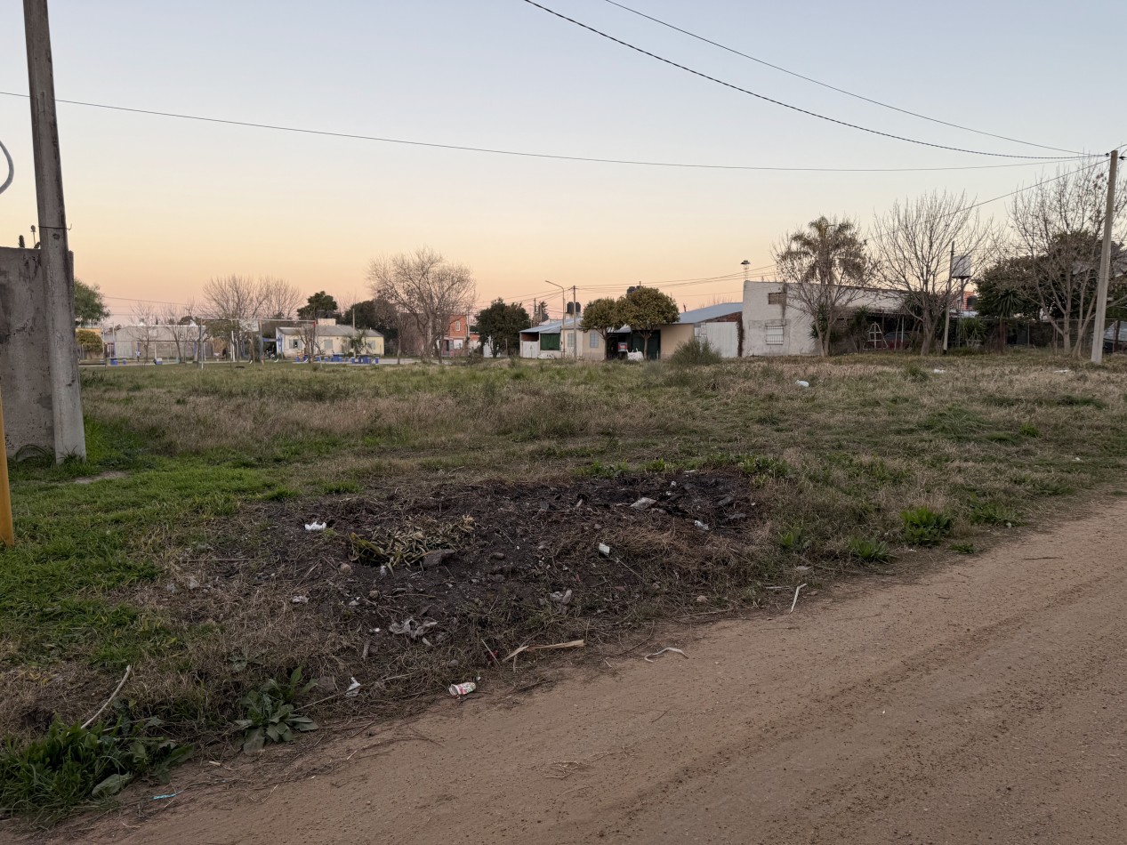 Terreno en venta Alicia Moreau de Justo y J.J. Franco