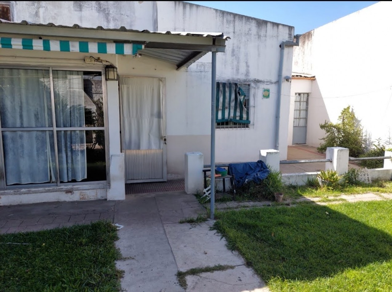 Casa en alquiler 3 de Febrero 218