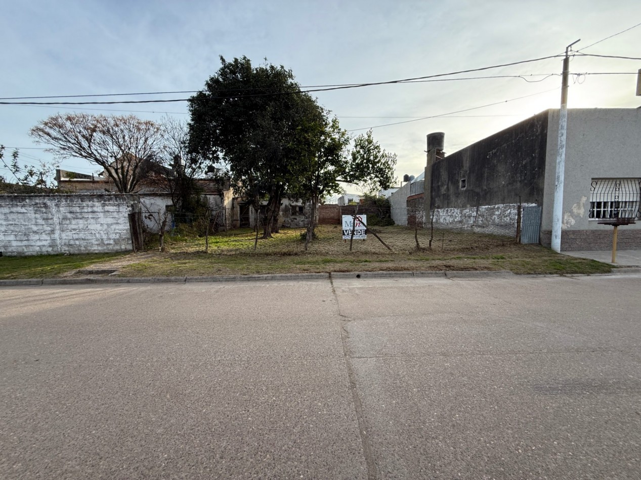 Lote en venta Misiones 121