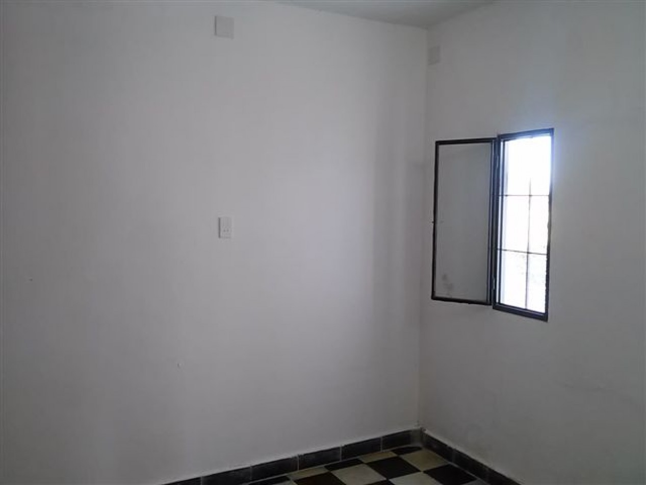 Departamento Primera Junta 1700 planta baja