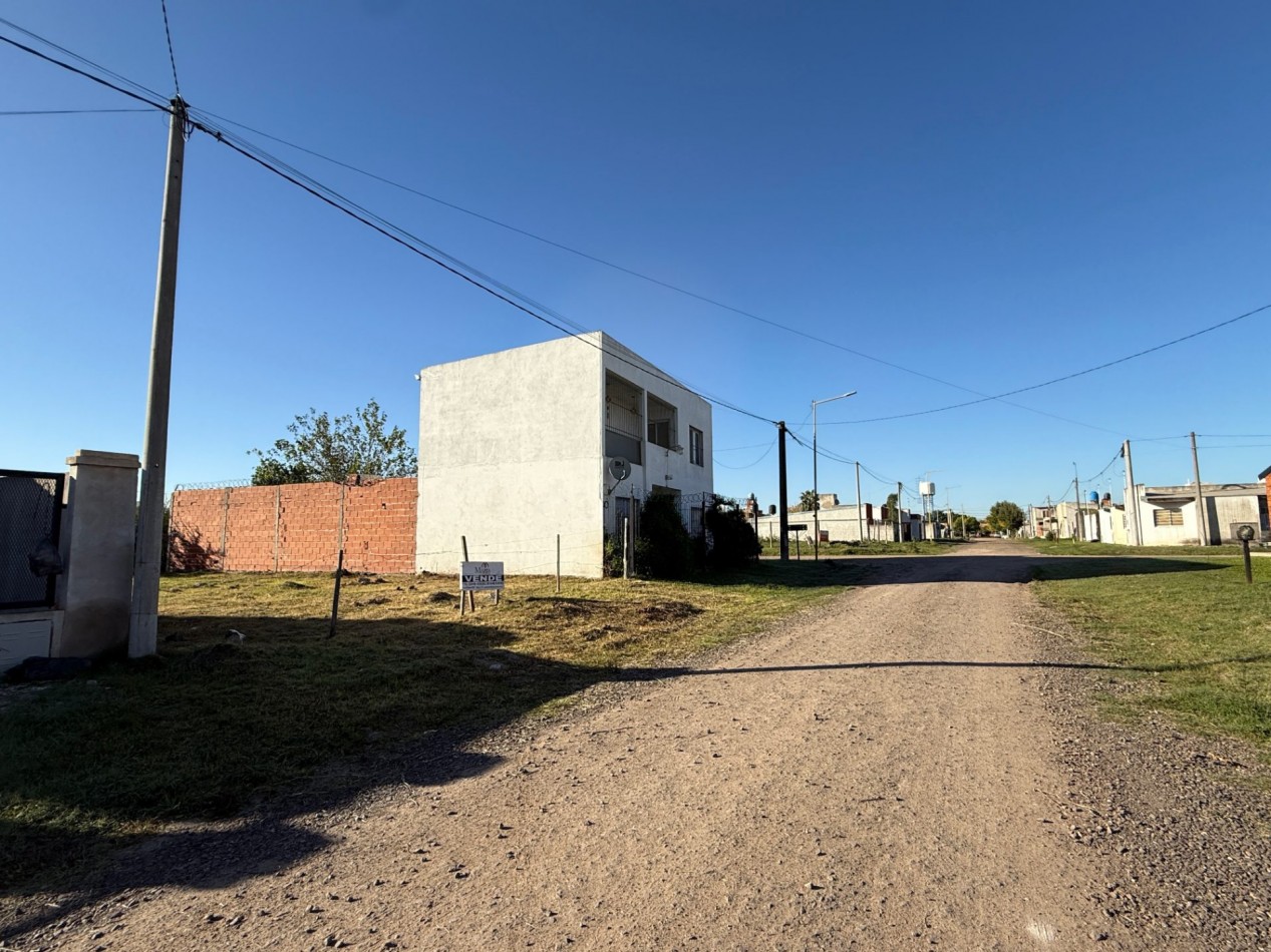 Terreno en Palavecino y Molinari