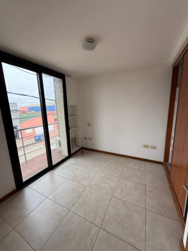 Departamento en alquiler Artigas 1854 1° UF2