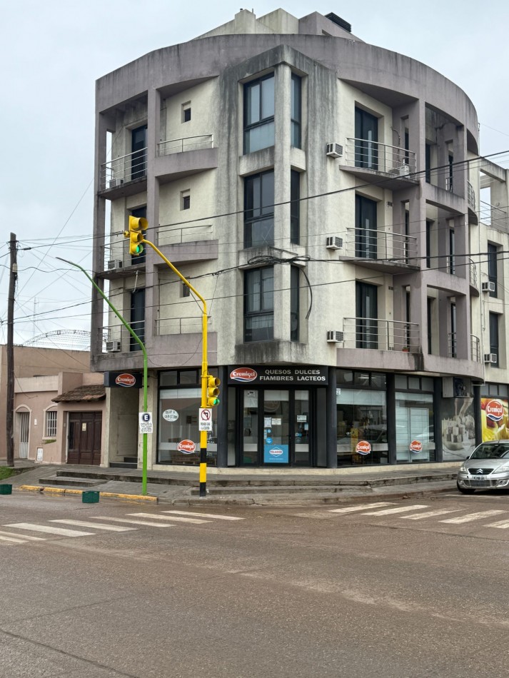 Departamento en alquiler Artigas 1854 1° UF2