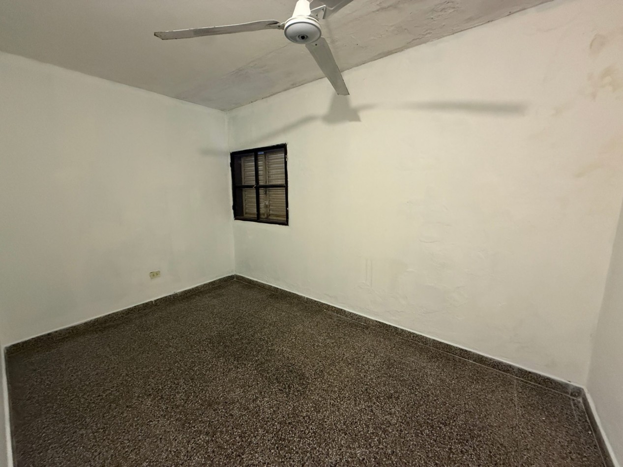 DEPARTAMENTO/CASA N° 30 - Barrio 338 Viviendas- G. Mendez y Nagera