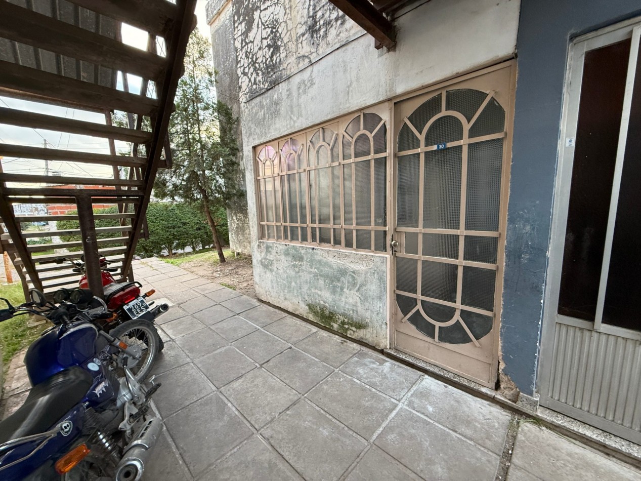 DEPARTAMENTO/CASA N° 30 - Barrio 338 Viviendas- G. Mendez y Nagera