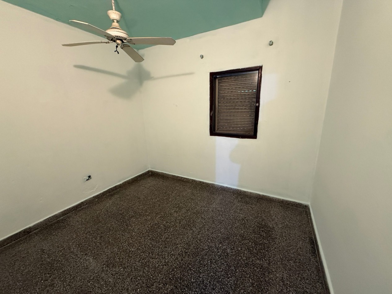 DEPARTAMENTO/CASA N° 30 - Barrio 338 Viviendas- G. Mendez y Nagera