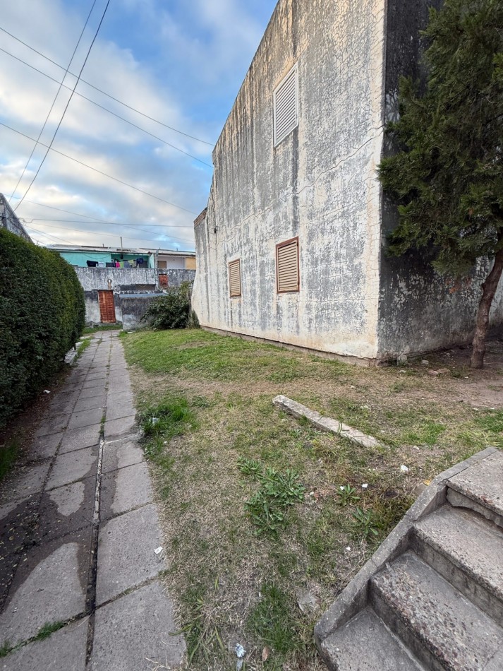 DEPARTAMENTO/CASA N° 30 - Barrio 338 Viviendas- G. Mendez y Nagera