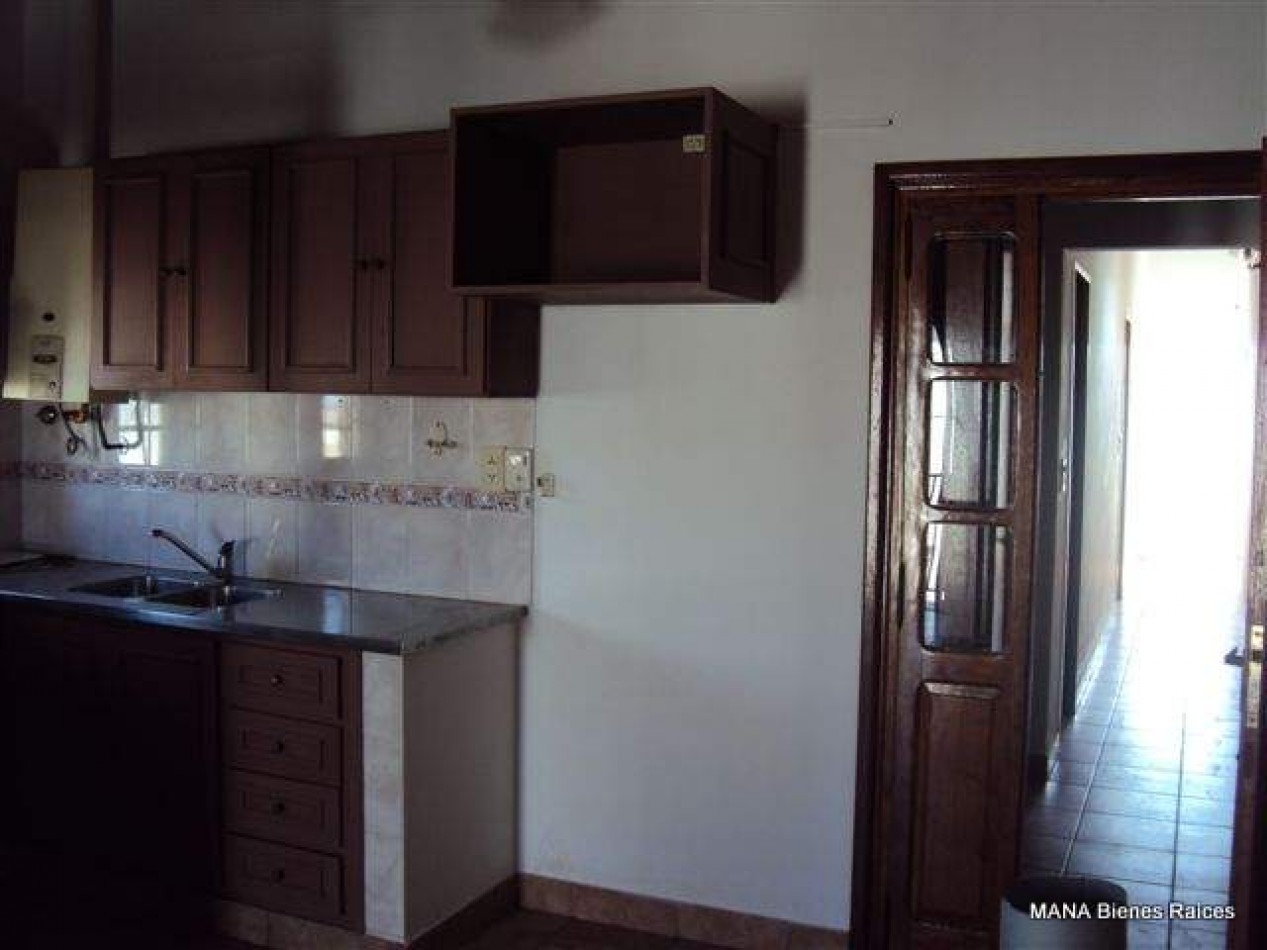 Departamento en alquiler Andrade 1616
