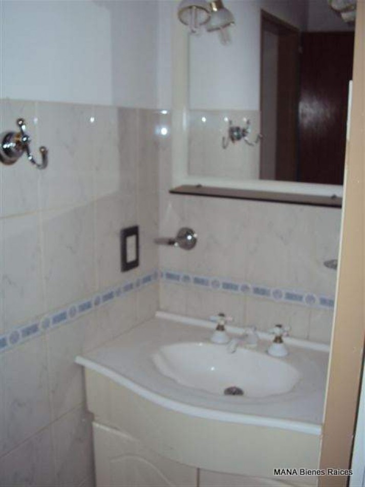 Departamento en alquiler Andrade 1616