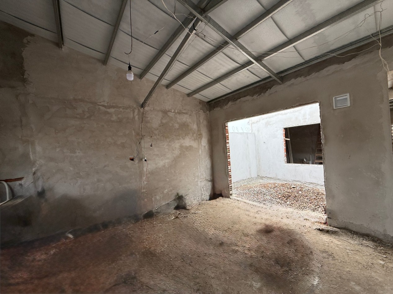 Casa en construccion Cervantes 836