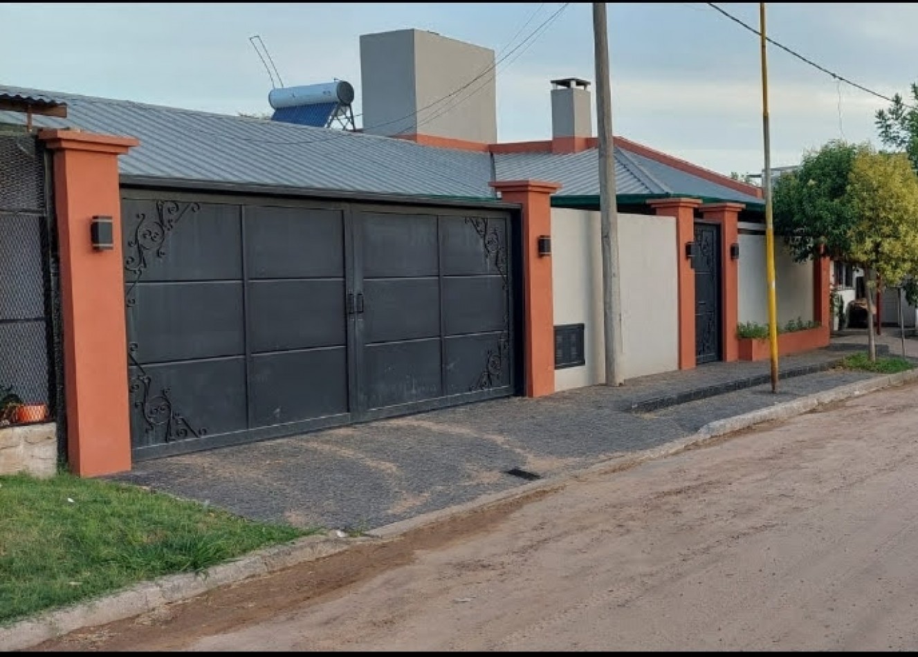 Casa en venta Avellaneda 335
