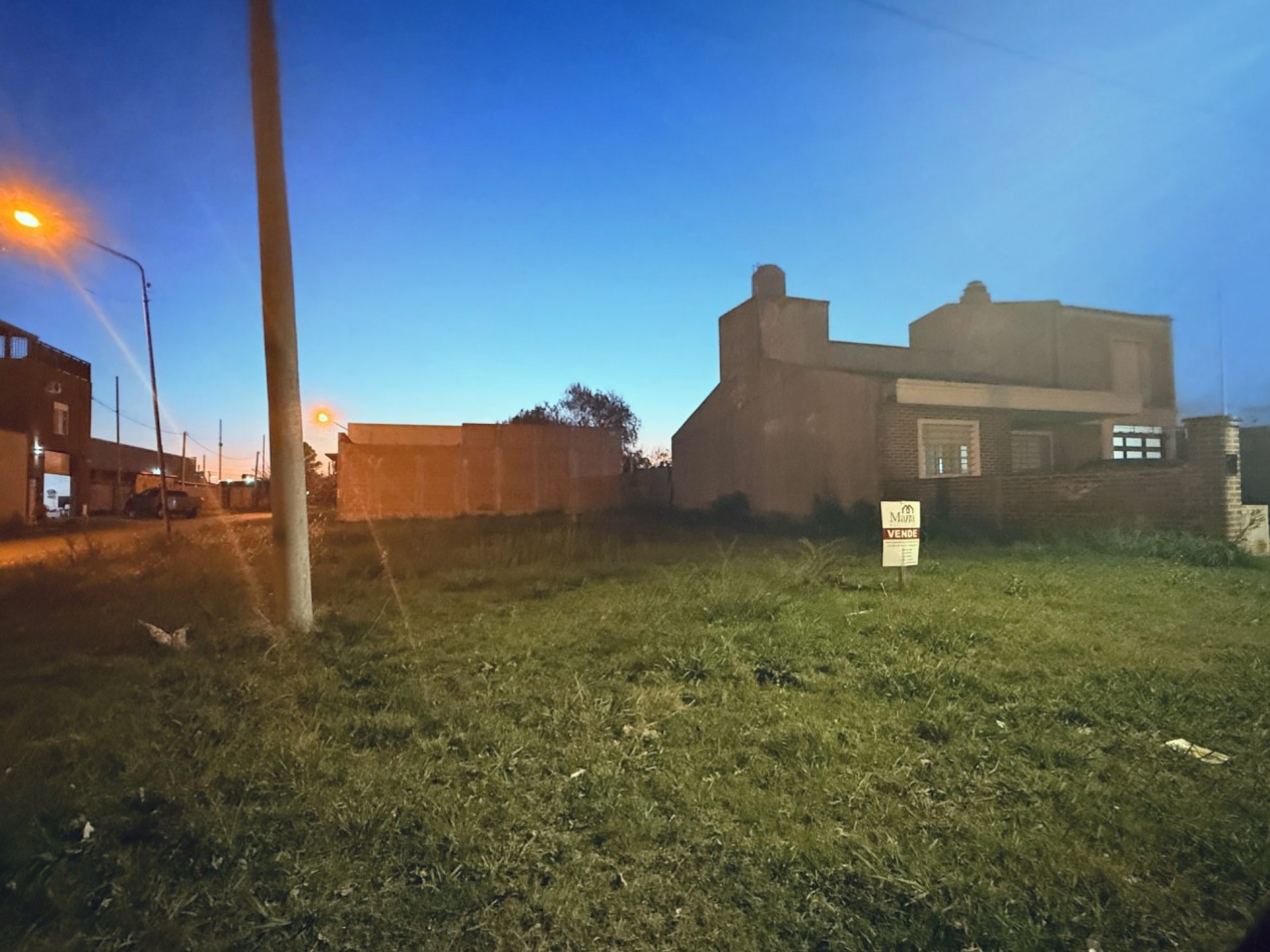 Terreno en venta Quinquela Martin y Dominguez