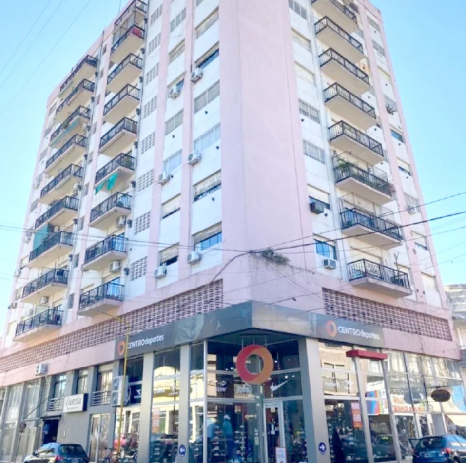 Departamento en alquiler Peron 35 9no. D