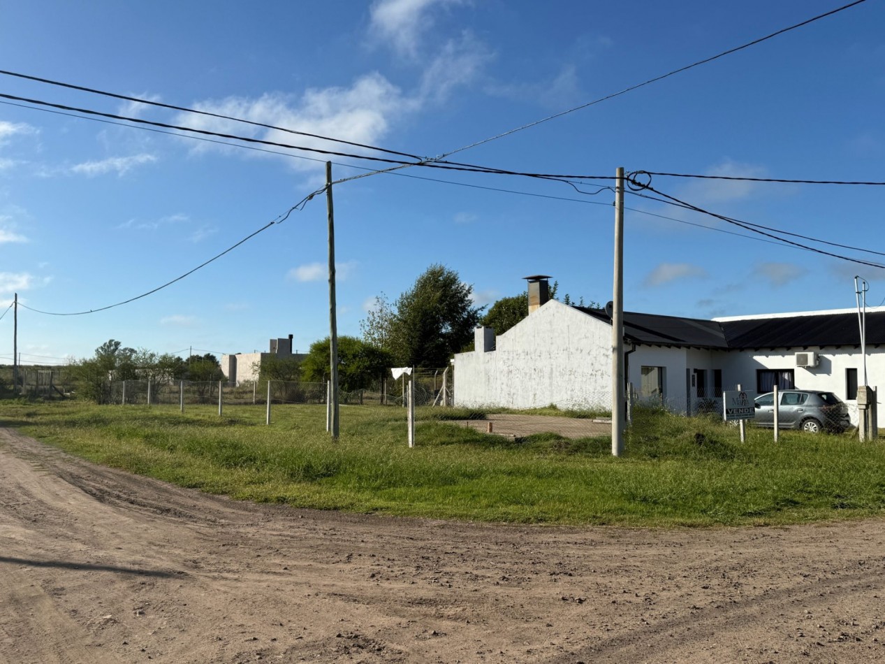 Lotes 4 y 5 en venta Crespo entre Garcia y Auer Pueblo Belgrano