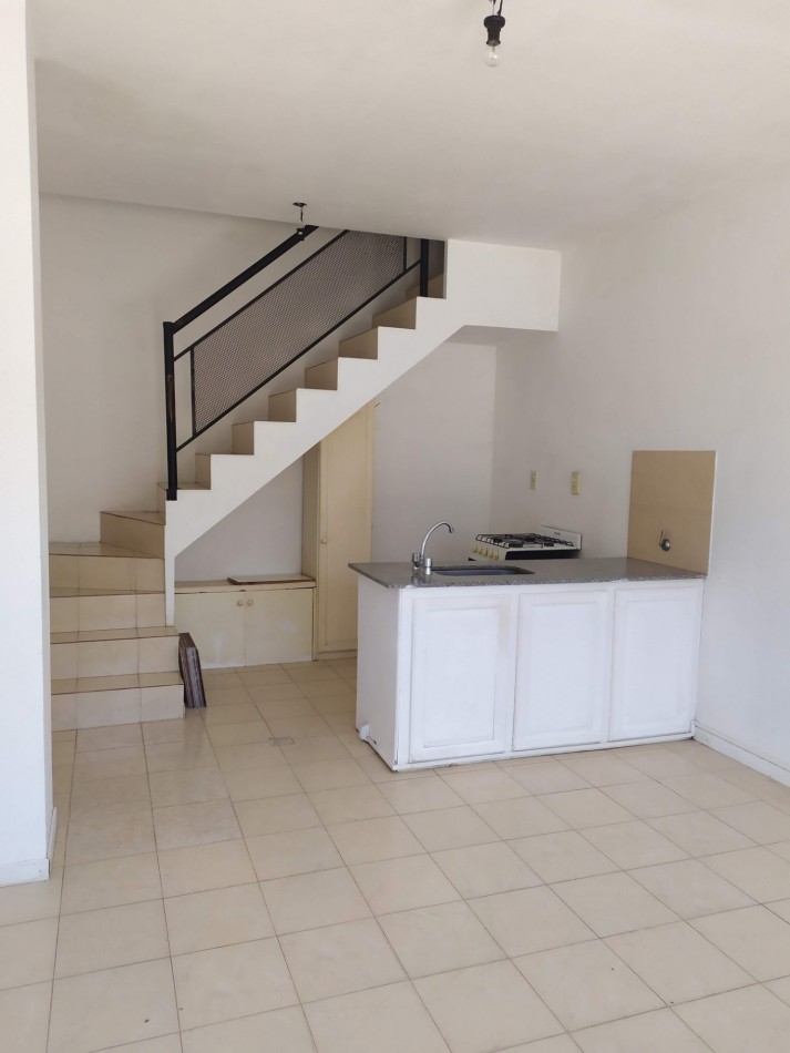Departamento en alquiler Colombo 1293 4