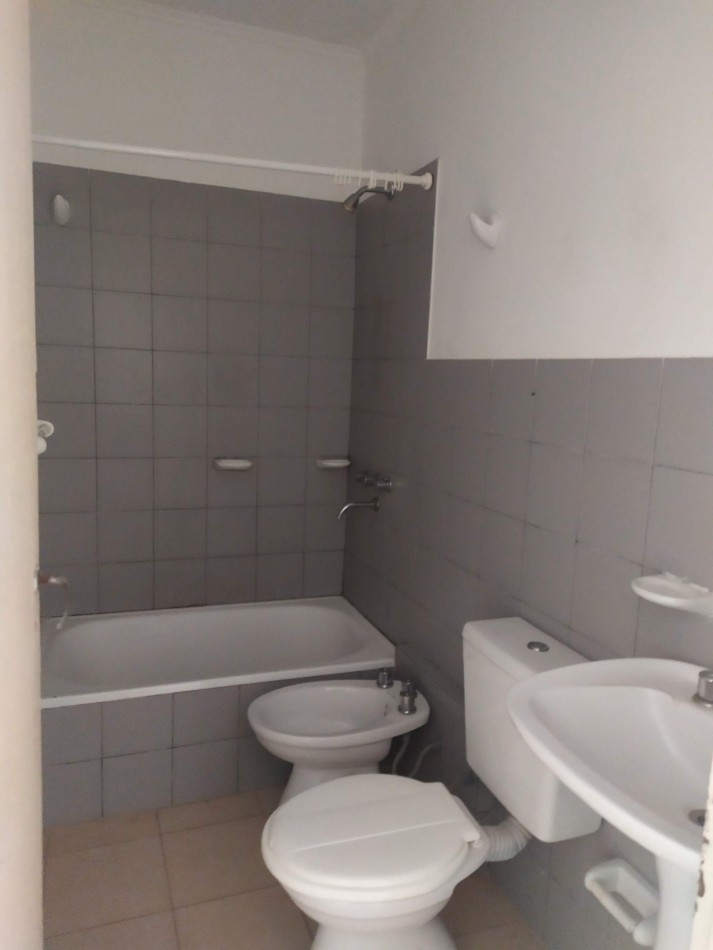 Departamento en alquiler Colombo 1293 4