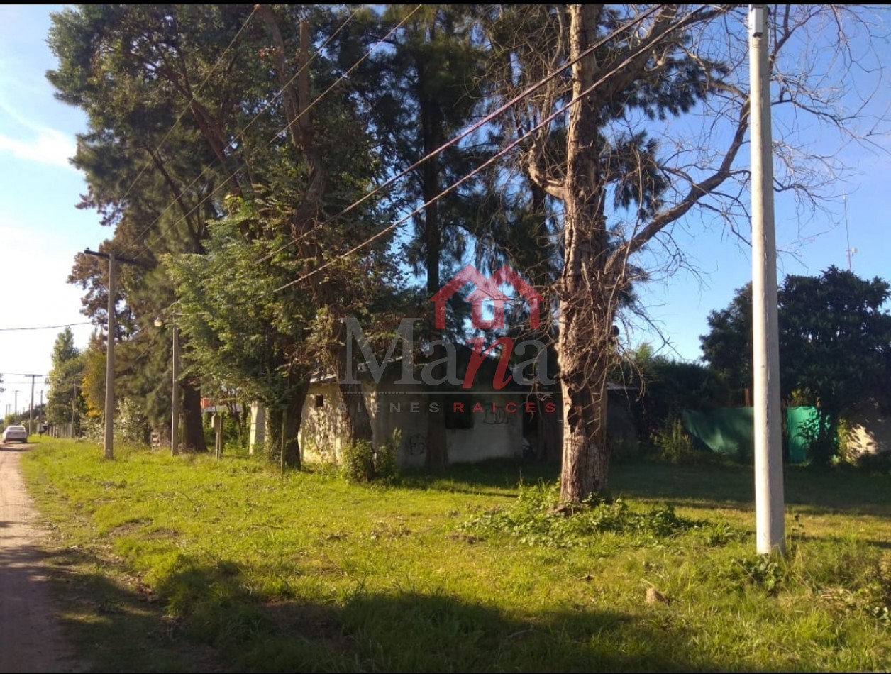 Lote en venta Urdinarrain y Sola