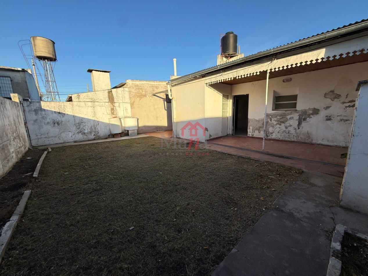 Casa en venta Buenos Aires 1364