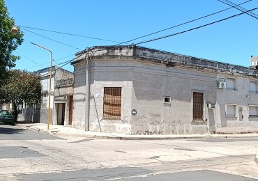 Casa en Venta Doello Jurado 991 y Chacabuco