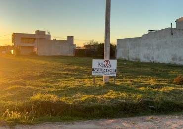 Lote en venta Irazusta y Galarza